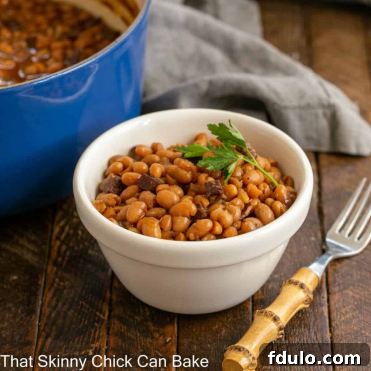 Grandma's Classic Baked Beans 1 featured 100582