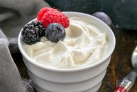 Classic Vanilla Bean Chantilly Cream