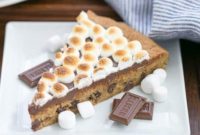 Gooey Smores Cookie Cake