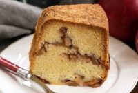 Orchard Spiced Bundt Cake