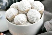 Christmas Toffee Nut Balls