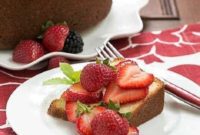 Classic Vanilla Pound Cake