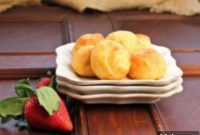 Fresh Berry Cream Puffs with Whipped Cream