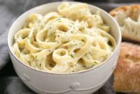 Whisper-Light Fettuccine Alfredo