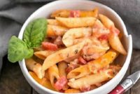 Crispy Prosciutto and Creamy Cheese Pasta Bake