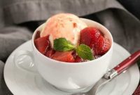 Creamy Strawberry Cheesecake Ice Cream
