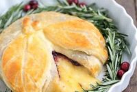 Flaky Cranberry Brie Delight