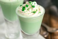 Creme de Menthe Shamrock Shooters