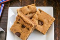 Crunchy Toffee Blondie Bars