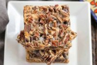 Gooey Caramel Toffee Dream Bars