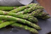 Asparagus with Golden Balsamic Butter Glaze