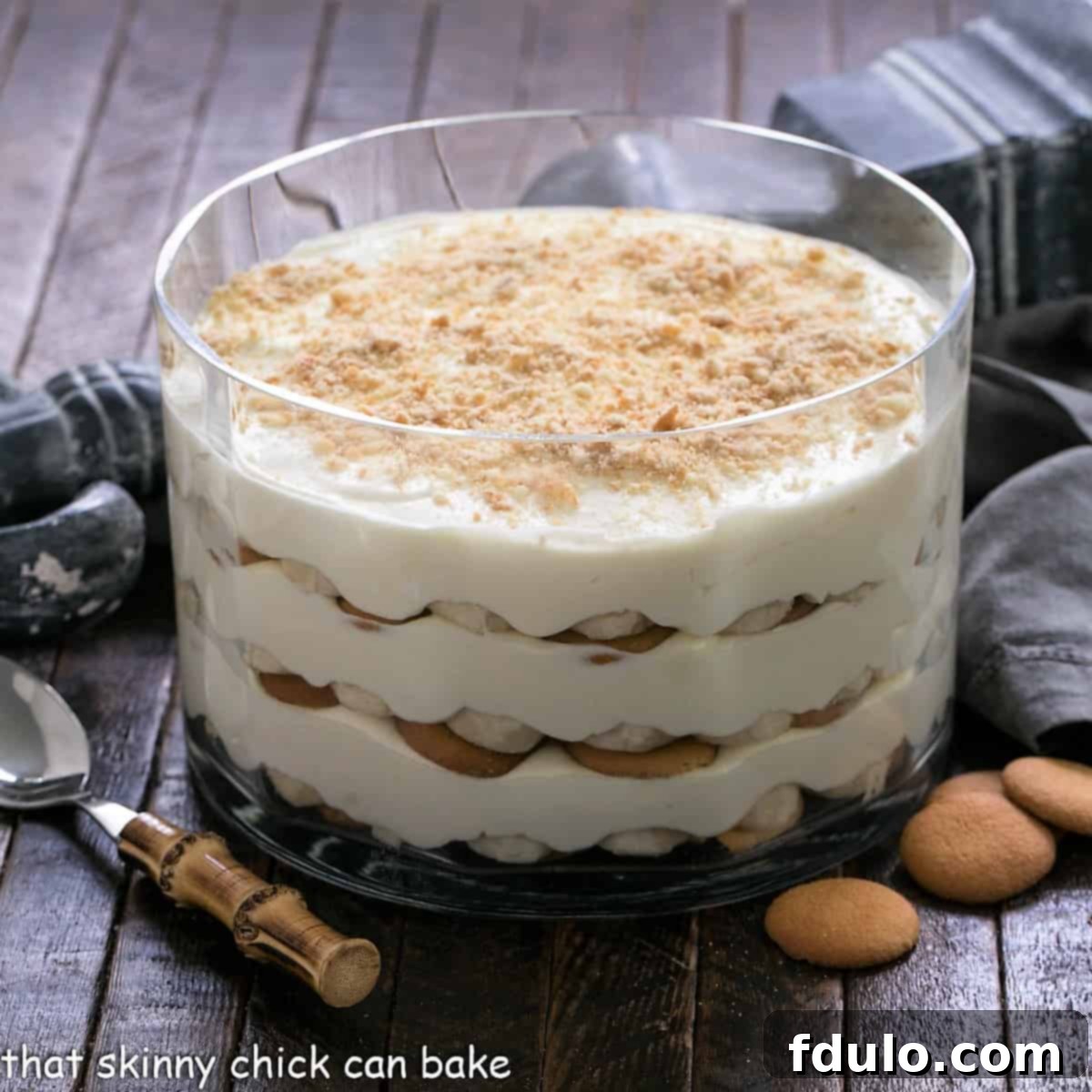 Southern-Style Banana Pudding Perfection 1 featured 69117