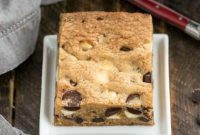 Golden Chocolate Chip Bars