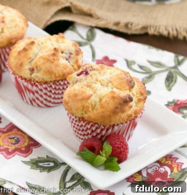 Irresistible Raspberry White Chocolate Muffins 2 Spectacular Raspberry White Chocolate Muffins