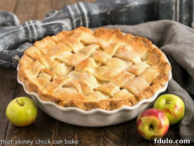 Best Apple Pie Recipe slice
